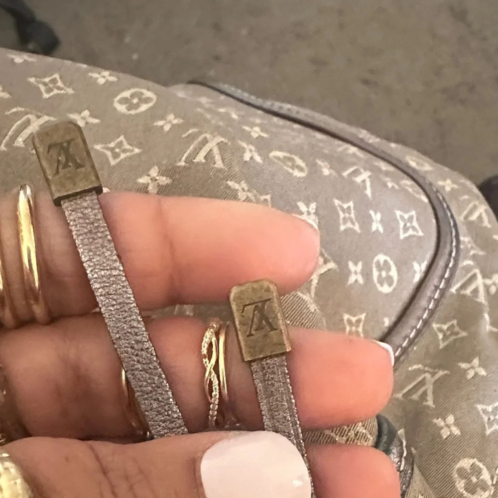 Authentic Louis Vuitton Manon gray Jean GM Mini Lin Manon Monogram Shoulder Bag